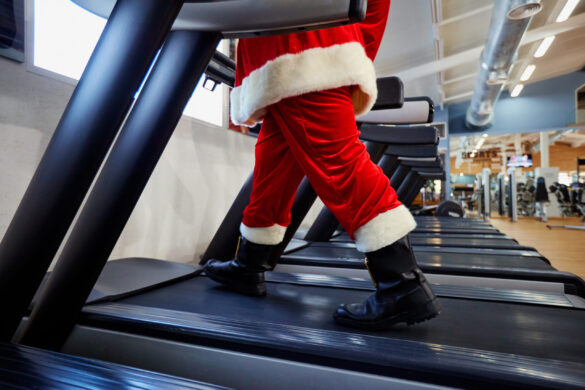 Santa,Claus,In,The,Gym,Doing,Exercises